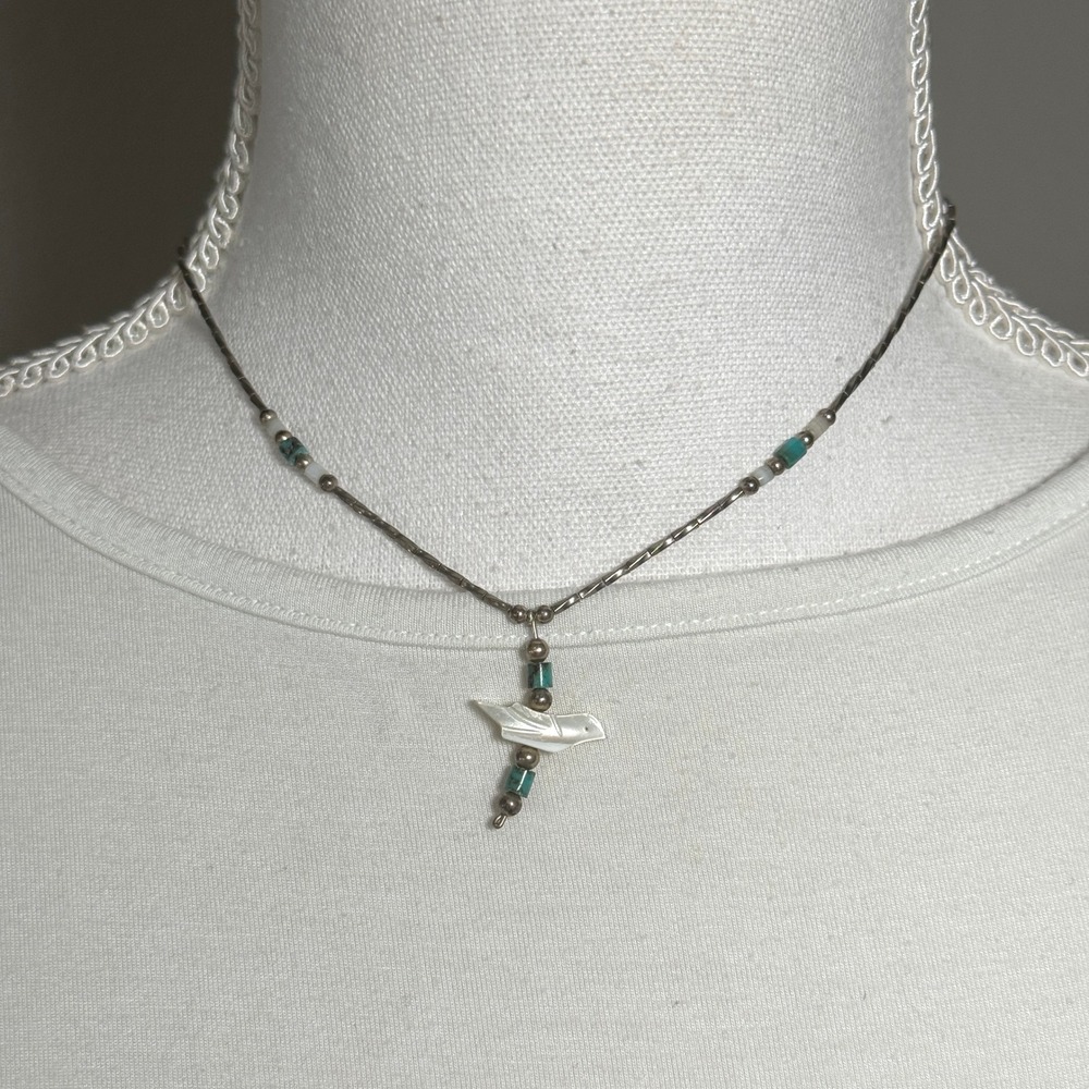 Vintage Liquid Silver Mother of Pearl Bird Fetish Turquoise Necklace‎ 14" Boho